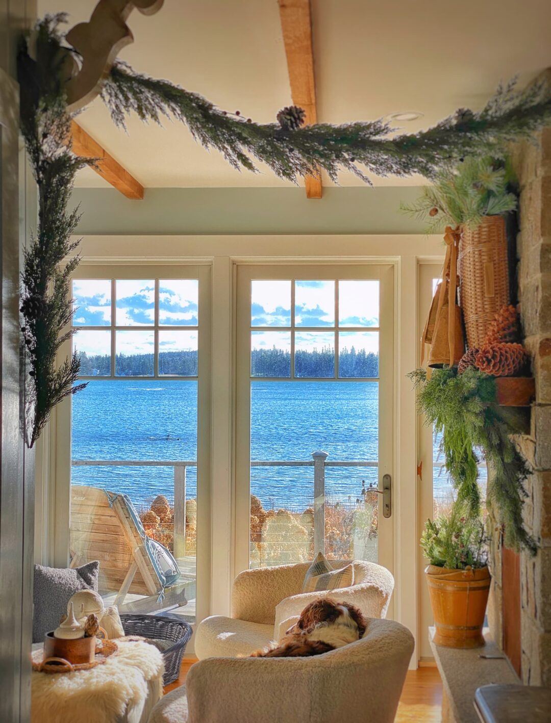 A Natural Coastal Maine Holiday Living Room Molly in Maine