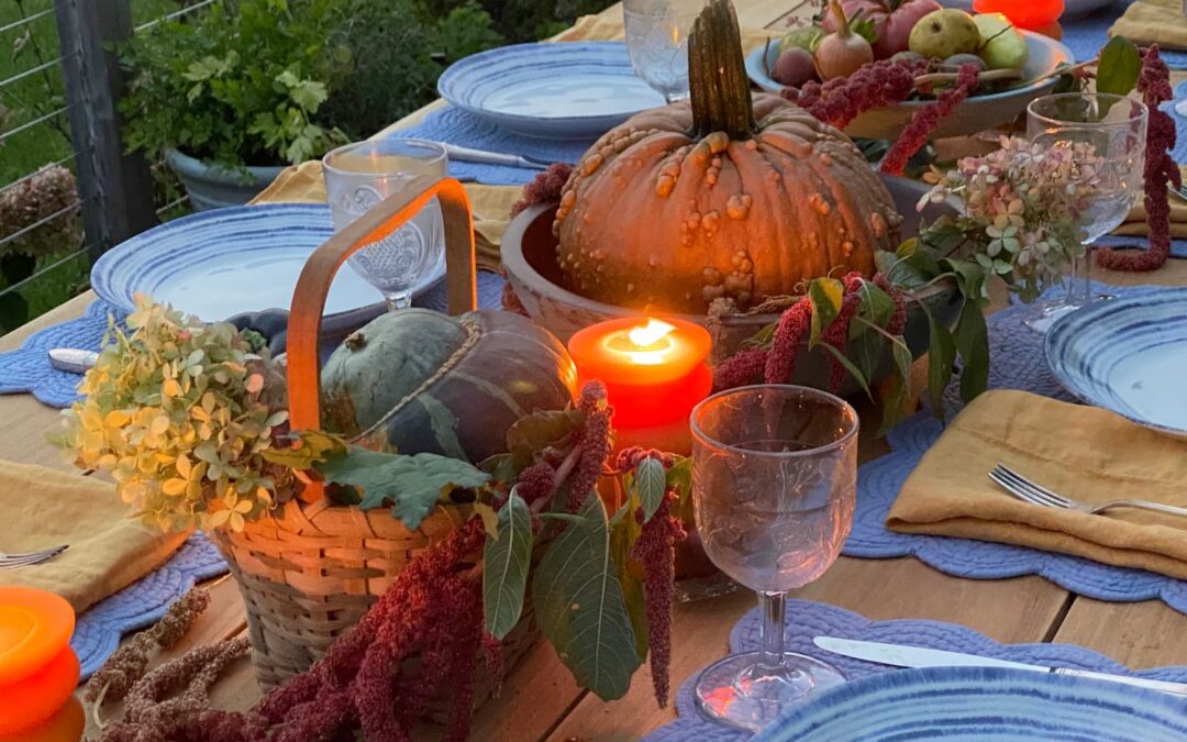 Celebrate a Harvest Thanksgiving with Farm-Stand Table Decor and Menu Inspiration