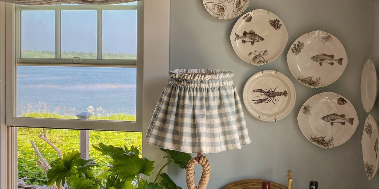 How to Sew an Easy Cottage-Style Slipcover for a Lampshade