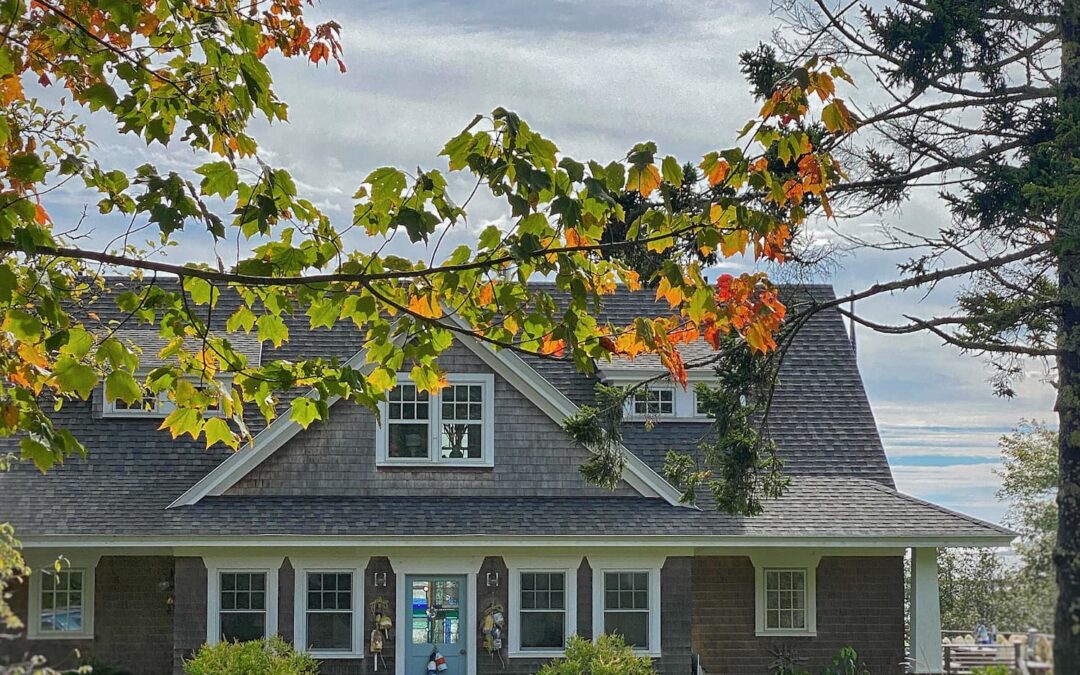 Simple Fall Switches | Cozy Guest Beds & Doorstep Decor